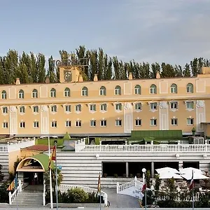https://hotel-torres-i.es-andalucia.com